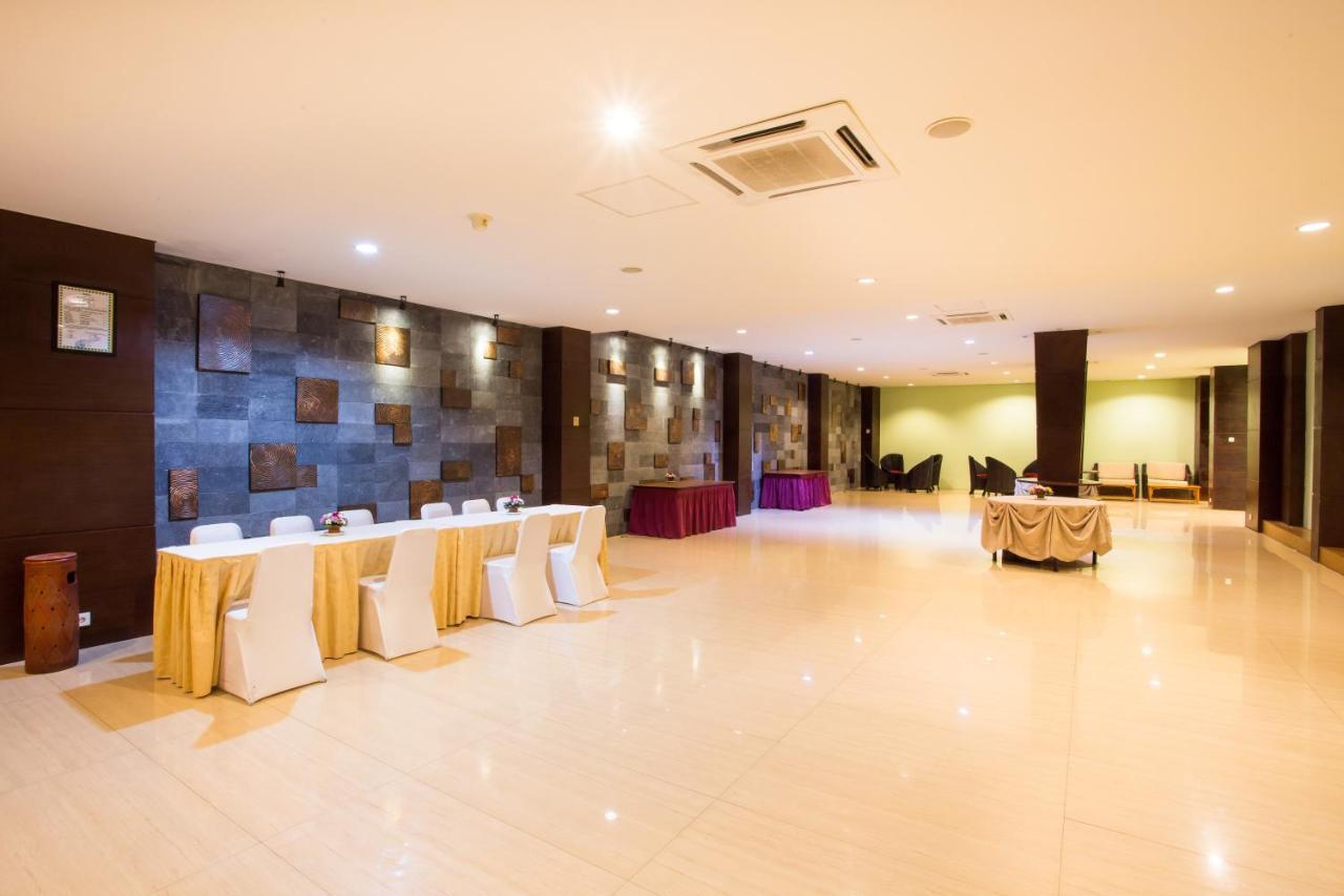 Plagoo Holiday Hotel Nusa Dua  Dış mekan fotoğraf